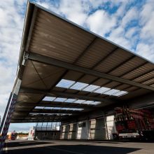 Verladebereich vollständig überdacht